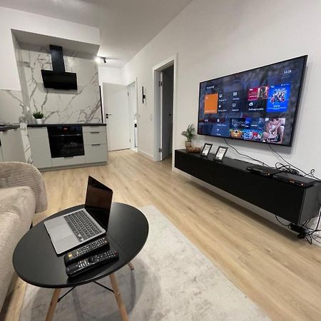 Airport Apartment Varšava Exteriér fotografie